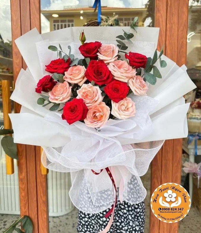 Bó Hoa Tình Trong Sáng