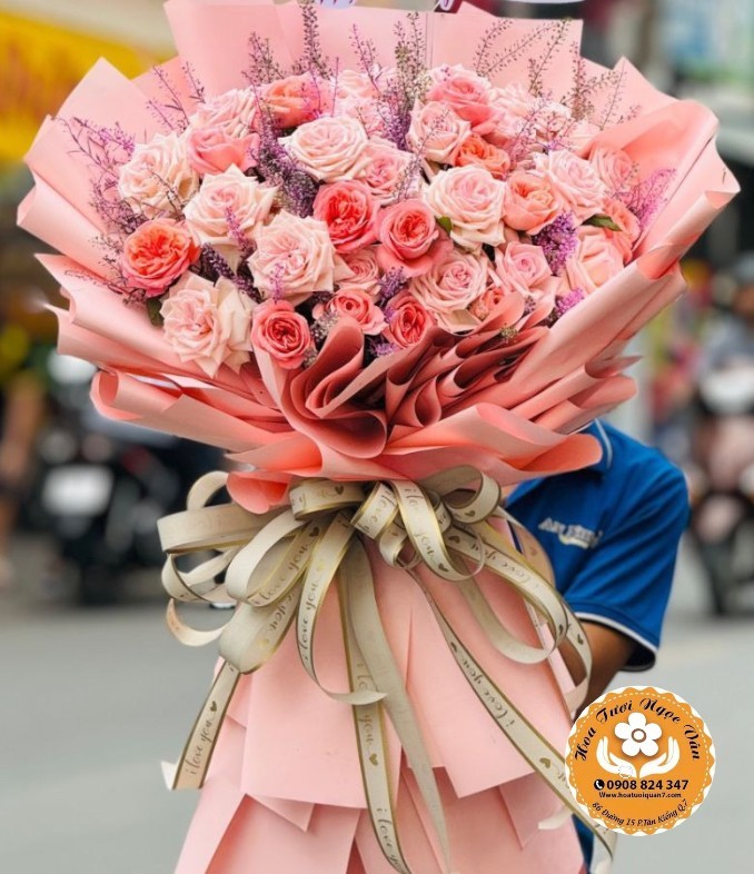 Bó Hoa Khổng Lồ Ngọt Ngào Bất Tận