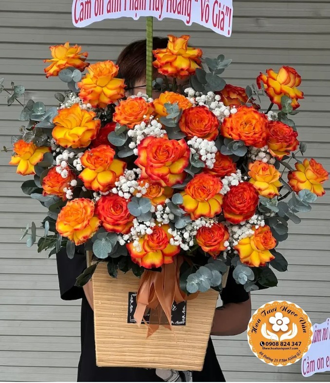 Giỏ Hoa "Ngọn Lửa Thành Công" - Nhiệt Huyết Bùng Cháy